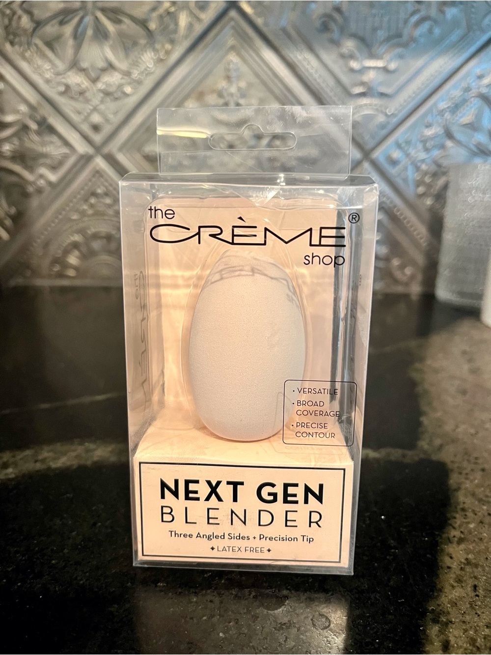 The Crème Shop Next Gen Blender - Makeup Sponge